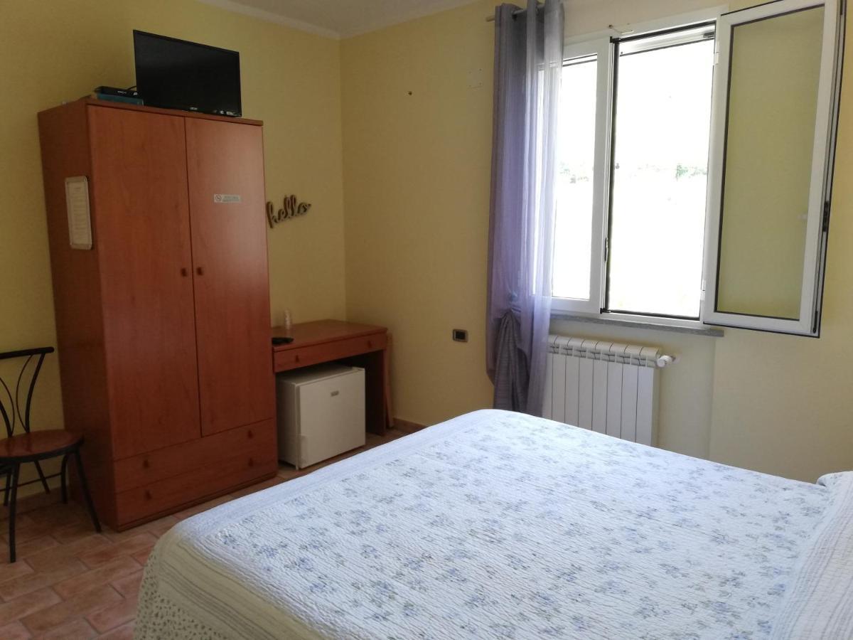 Locanda Cà de Rusitta Vezzi Portio Esterno foto